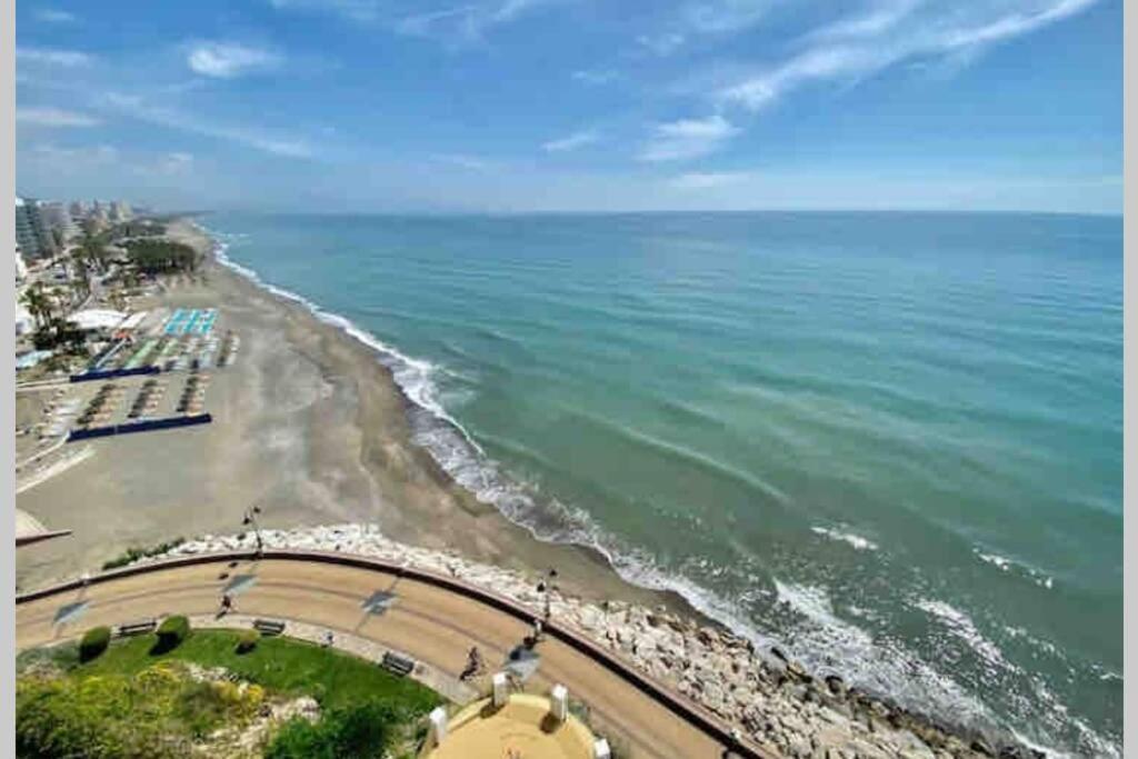Amazing Frontline Sea Views Studio Apartment Castillo Del Vigia Torremolinos Extérieur photo