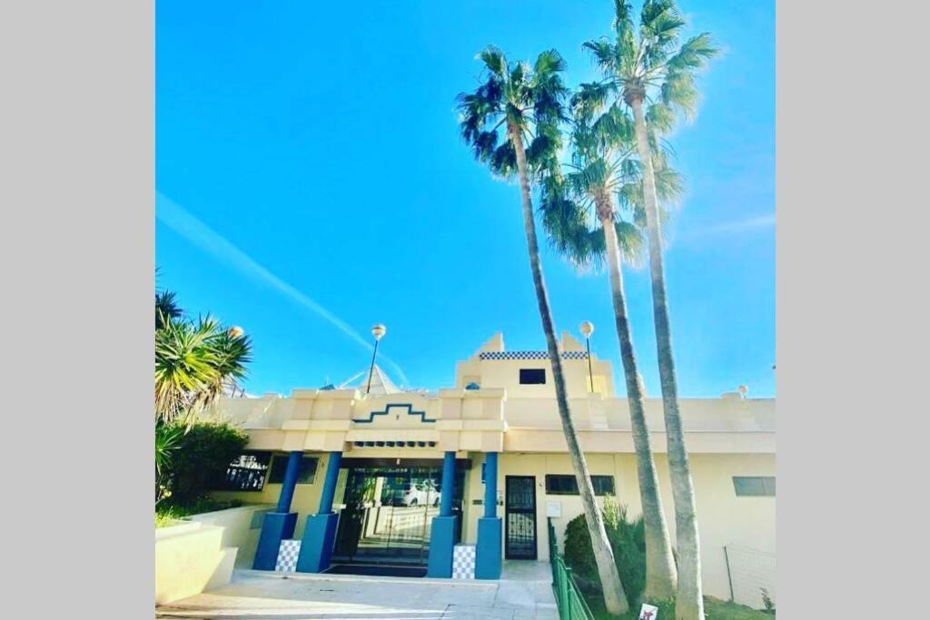 Amazing Frontline Sea Views Studio Apartment Castillo Del Vigia Torremolinos Extérieur photo