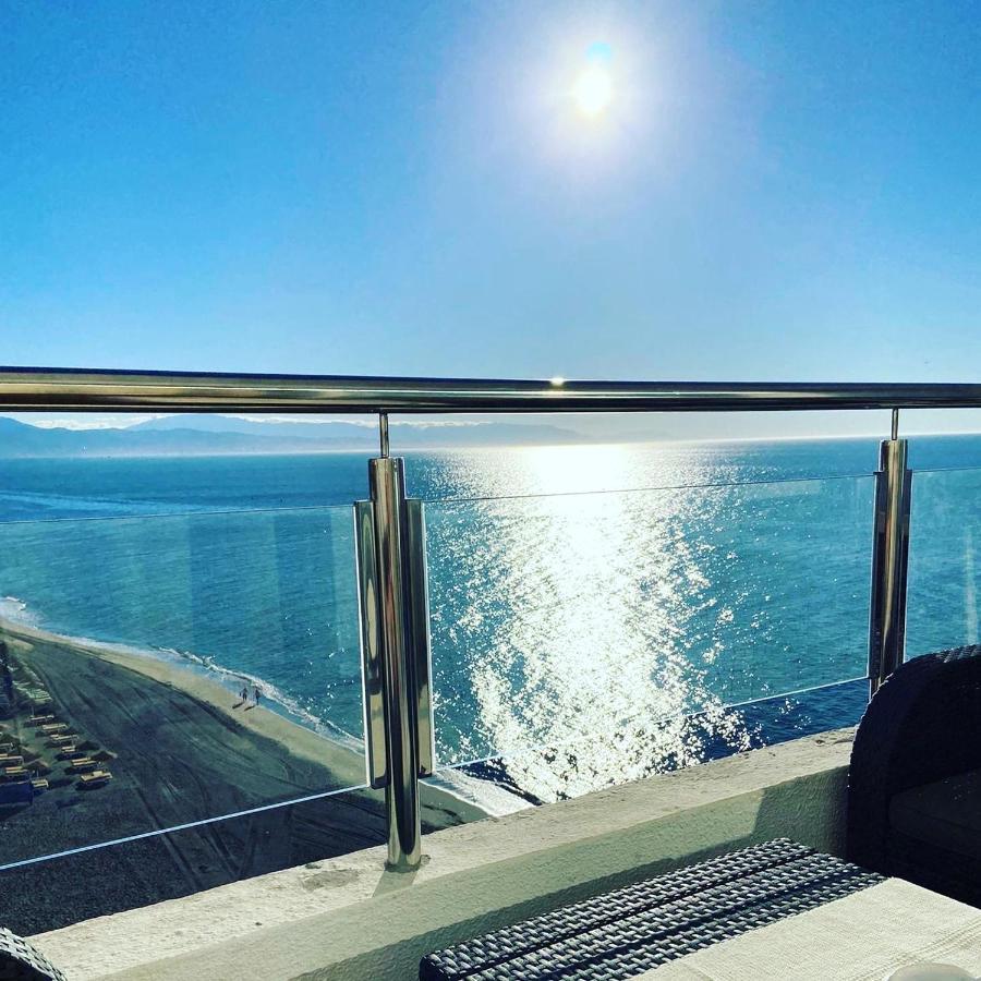 Amazing Frontline Sea Views Studio Apartment Castillo Del Vigia Torremolinos Extérieur photo