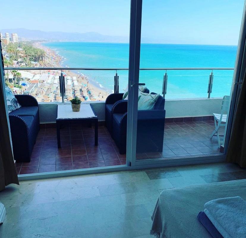 Amazing Frontline Sea Views Studio Apartment Castillo Del Vigia Torremolinos Extérieur photo