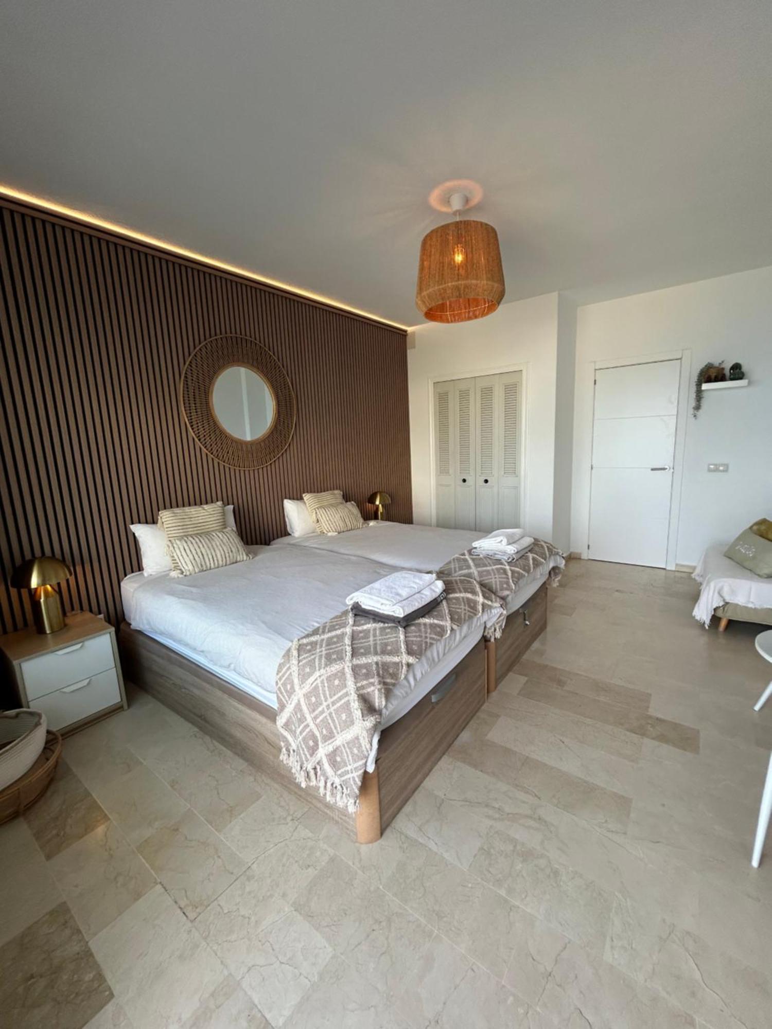 Amazing Frontline Sea Views Studio Apartment Castillo Del Vigia Torremolinos Extérieur photo